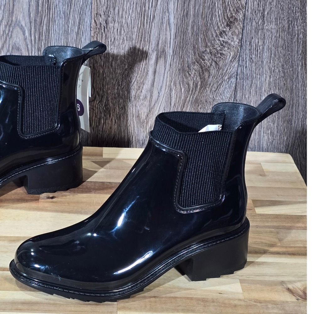A New Day Black Glossy Chelsea Rain Boots‎ Block Heel Women's Size 6